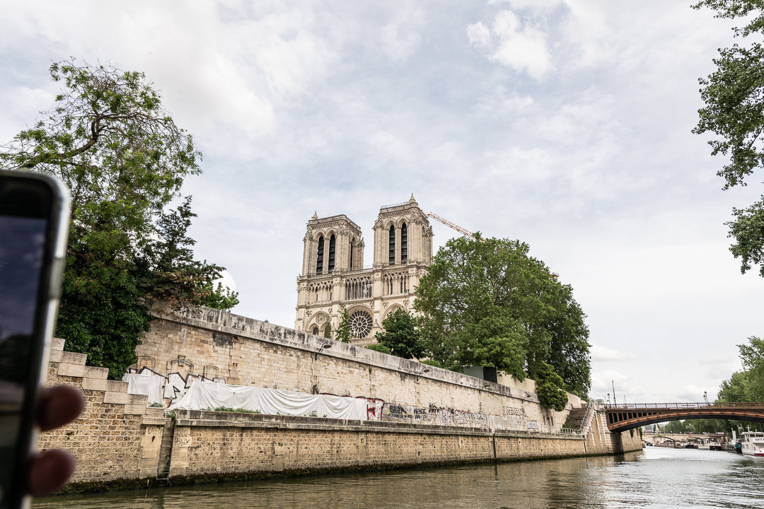 Parigi, Notre Dame de Paris, Crociera fluviale a Parigi