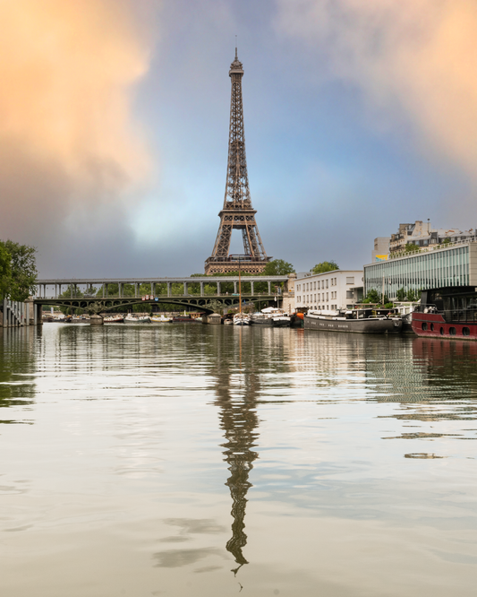 Tour Eiffel vue depuis la Seine