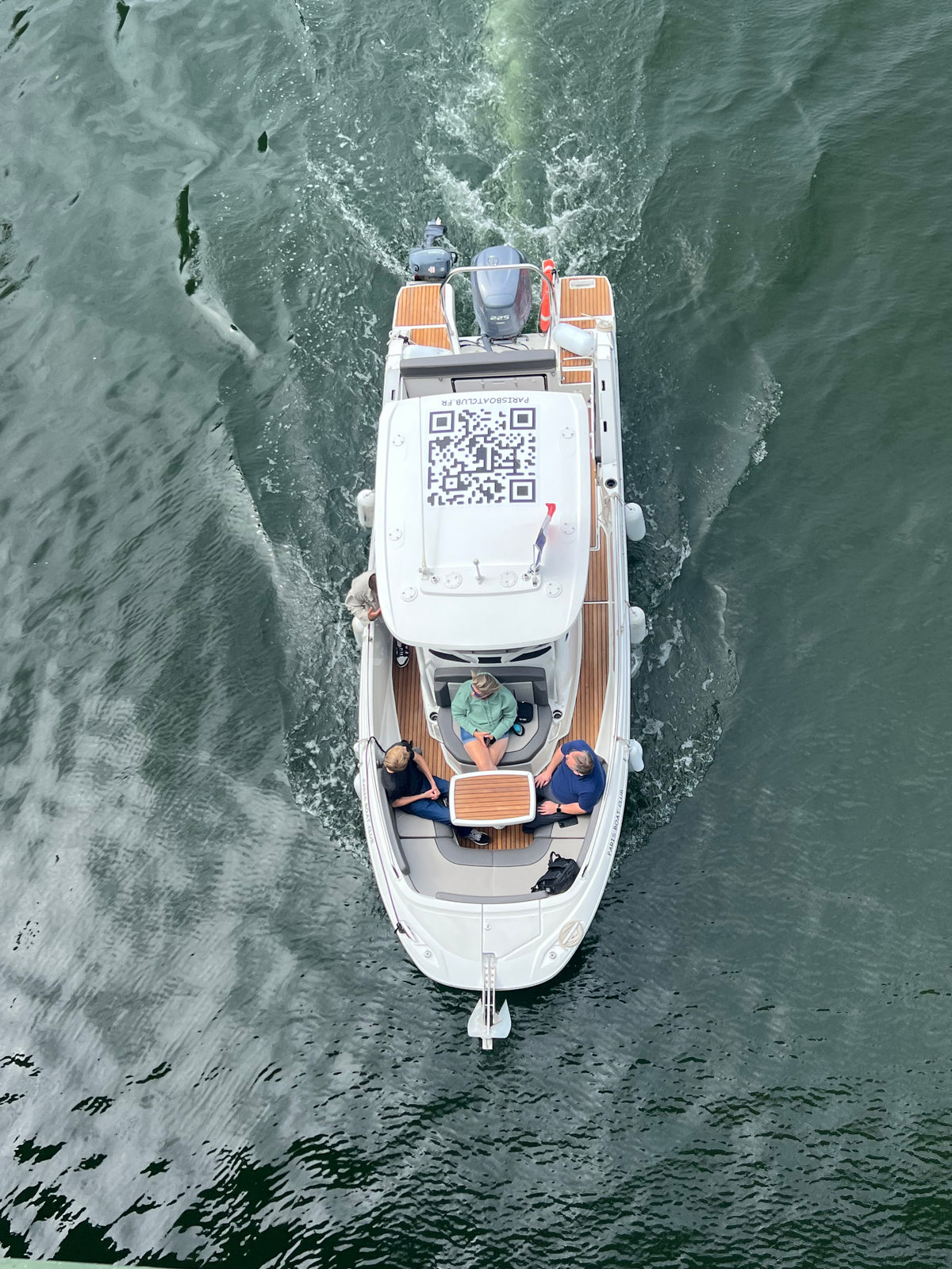 paseo en barco privado por el Sena